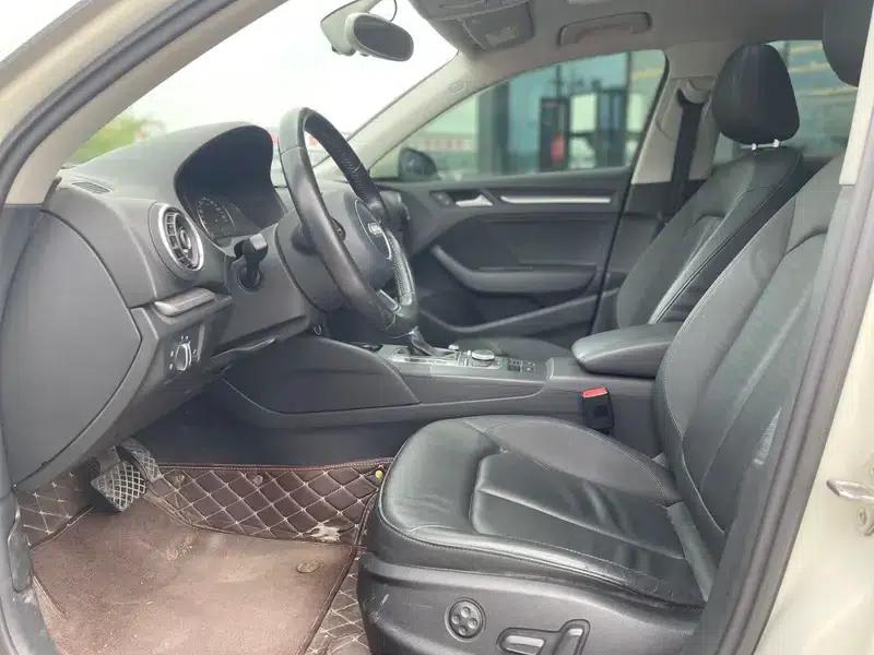 Audi A3 2014 Sportback 35 TFSI Automatic Comfort — миниатюра 13