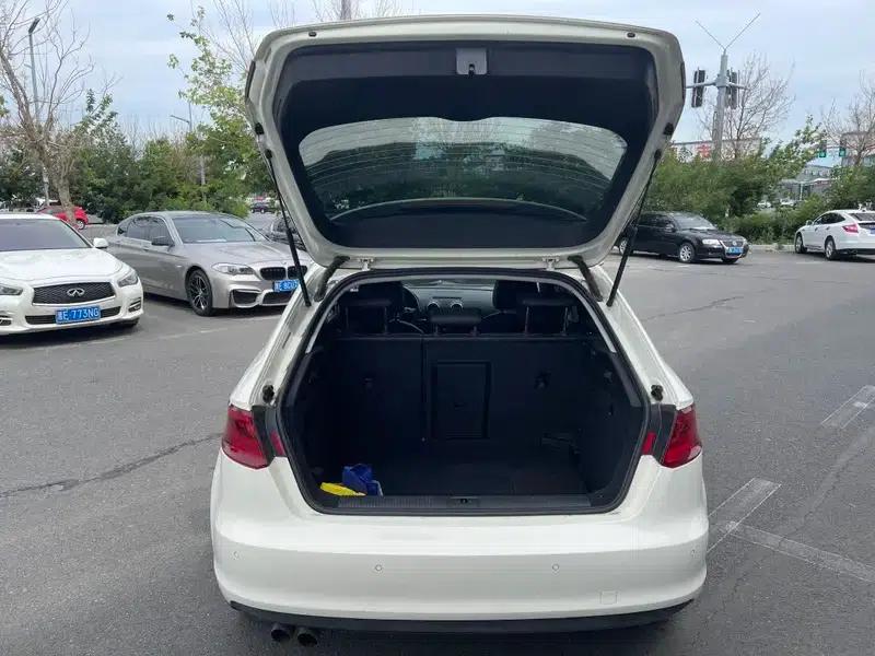 Audi A3 2014 Sportback 35 TFSI Automatic Comfort — миниатюра 15