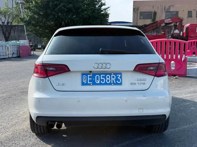 Audi A3 2014 Sportback 35 TFSI Automatic Comfort — миниатюра 3
