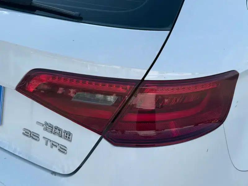 Audi A3 2014 Sportback 35 TFSI Automatic Comfort — миниатюра 10