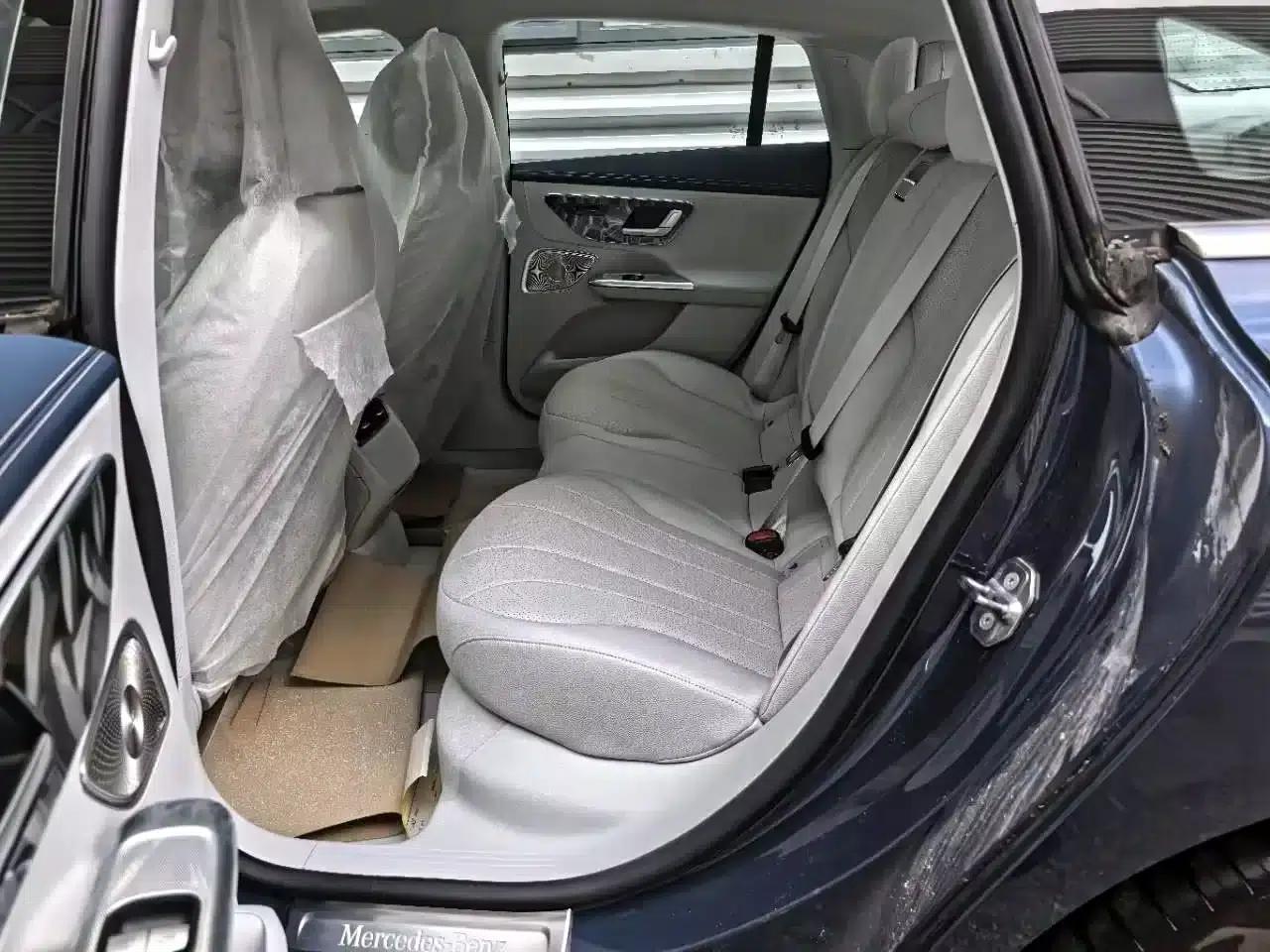 Mercedes-Benz EQE 2025 500 4MATIC Pioneer Edition — миниатюра 12