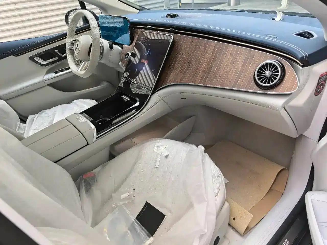 Mercedes-Benz EQE 2025 500 4MATIC Pioneer Edition — миниатюра 9
