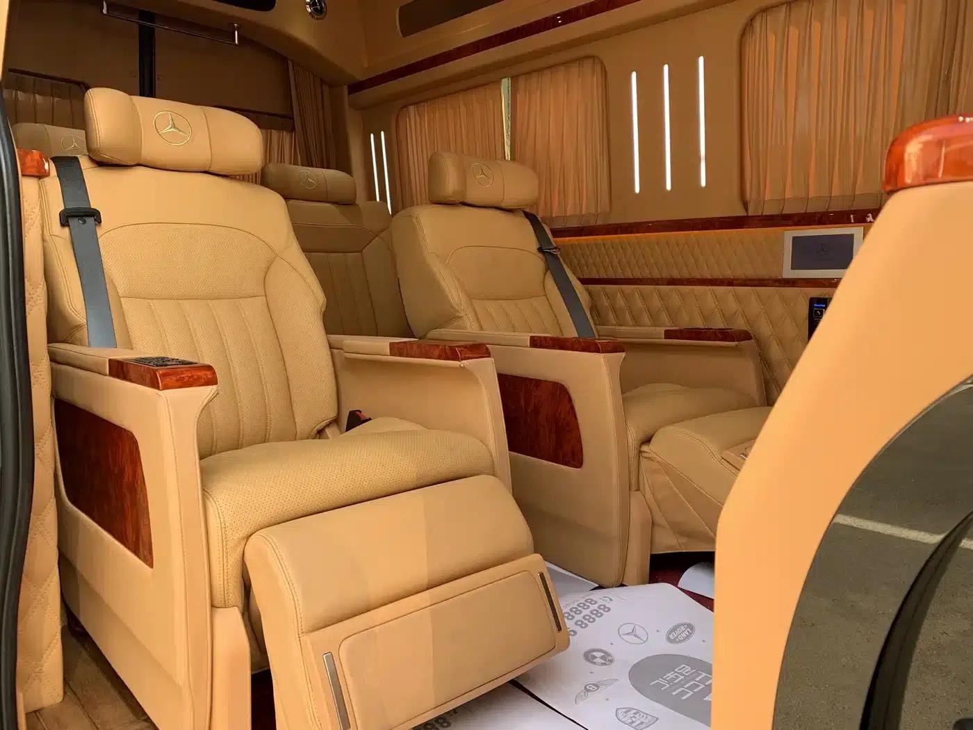 2017 Sprinter 3.5L Automatic — миниатюра 18