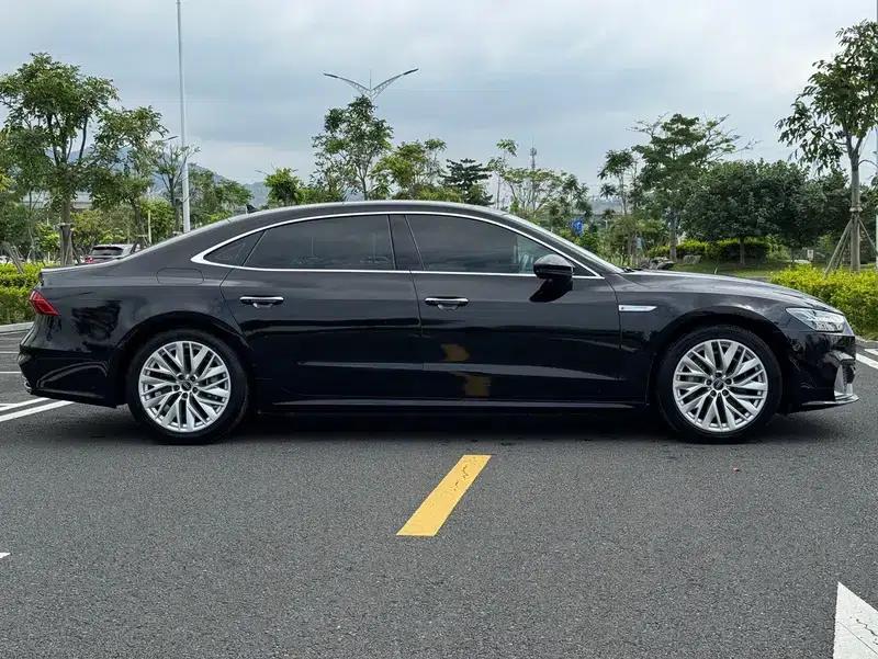 Audi A7L 2024 45 TFSI S-line Dream Crystal Package — миниатюра 8
