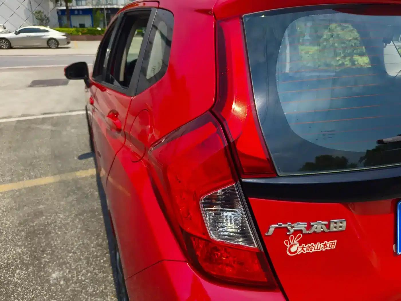 Honda Fit 2014 1.5L LX CVT Comfort — миниатюра 31