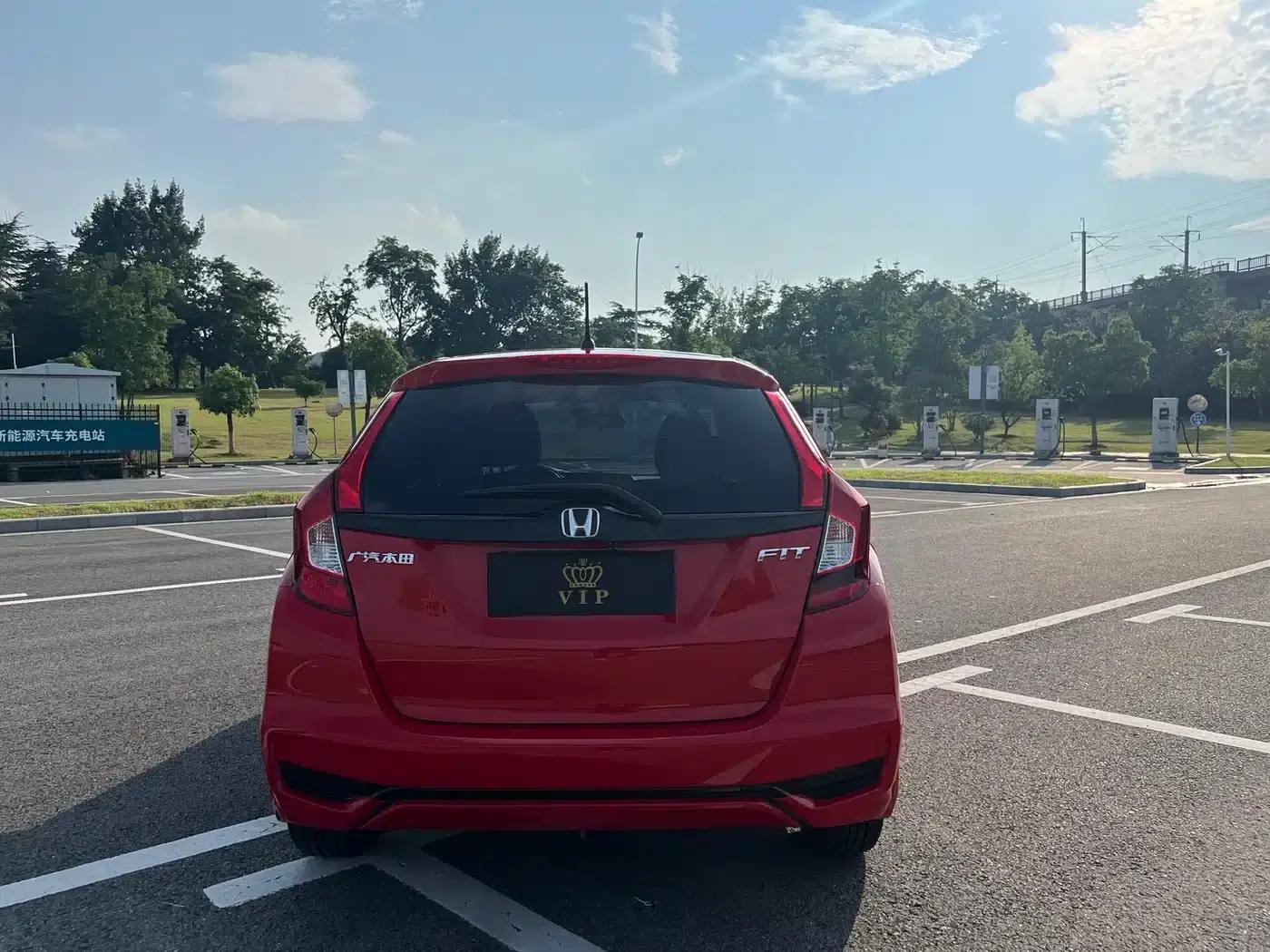 Honda Fit 2018 1.5L CVT Comfort Sunroof Edition — миниатюра 6