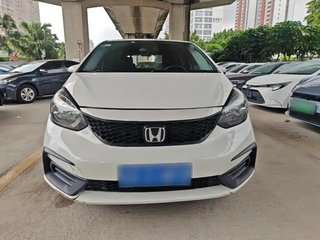 Honda Fit 2021 1.5L CVT Trend Edition — миниатюра 3