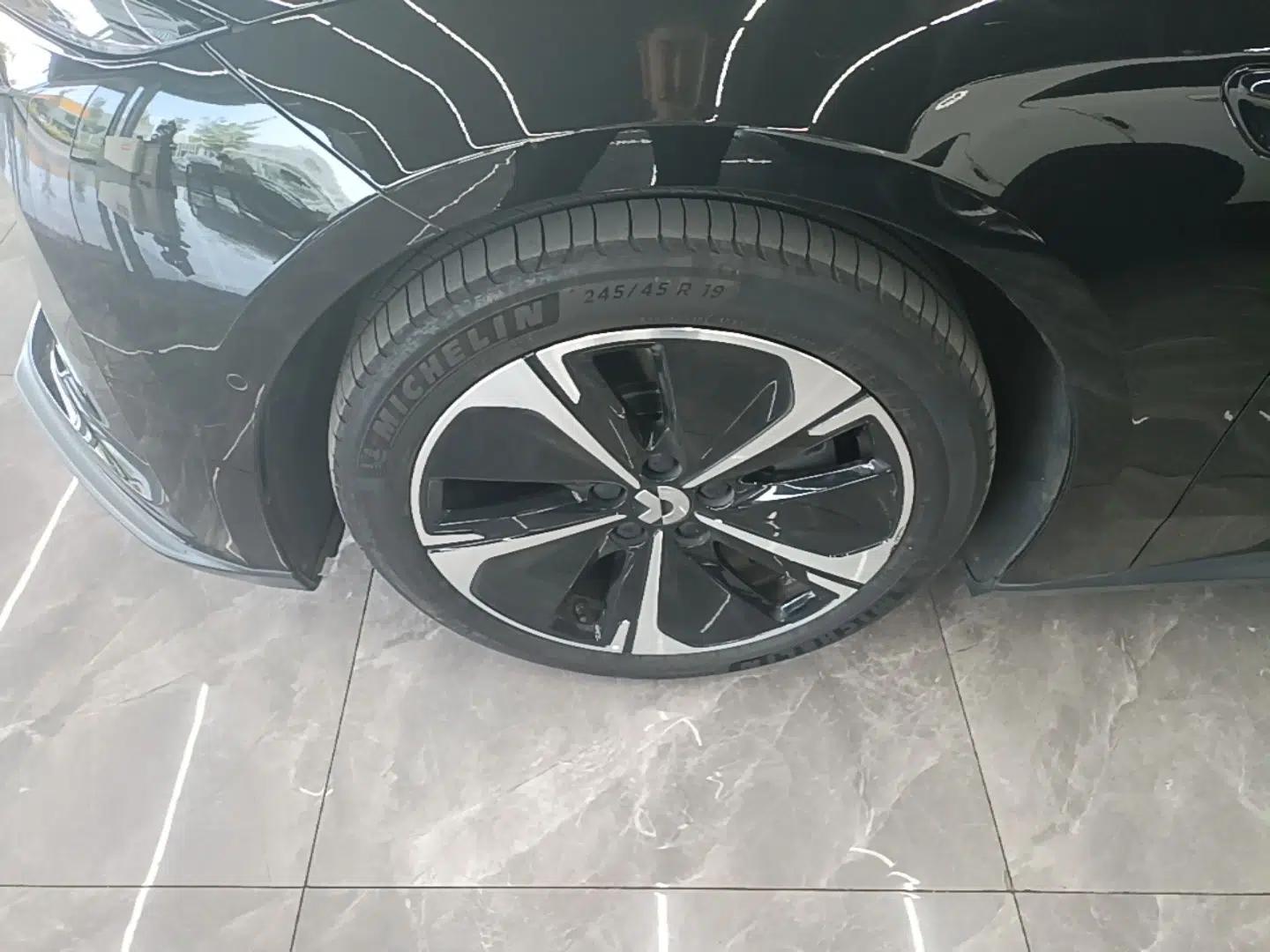 Nio ET5T 2024 75kWh Touring — миниатюра 10