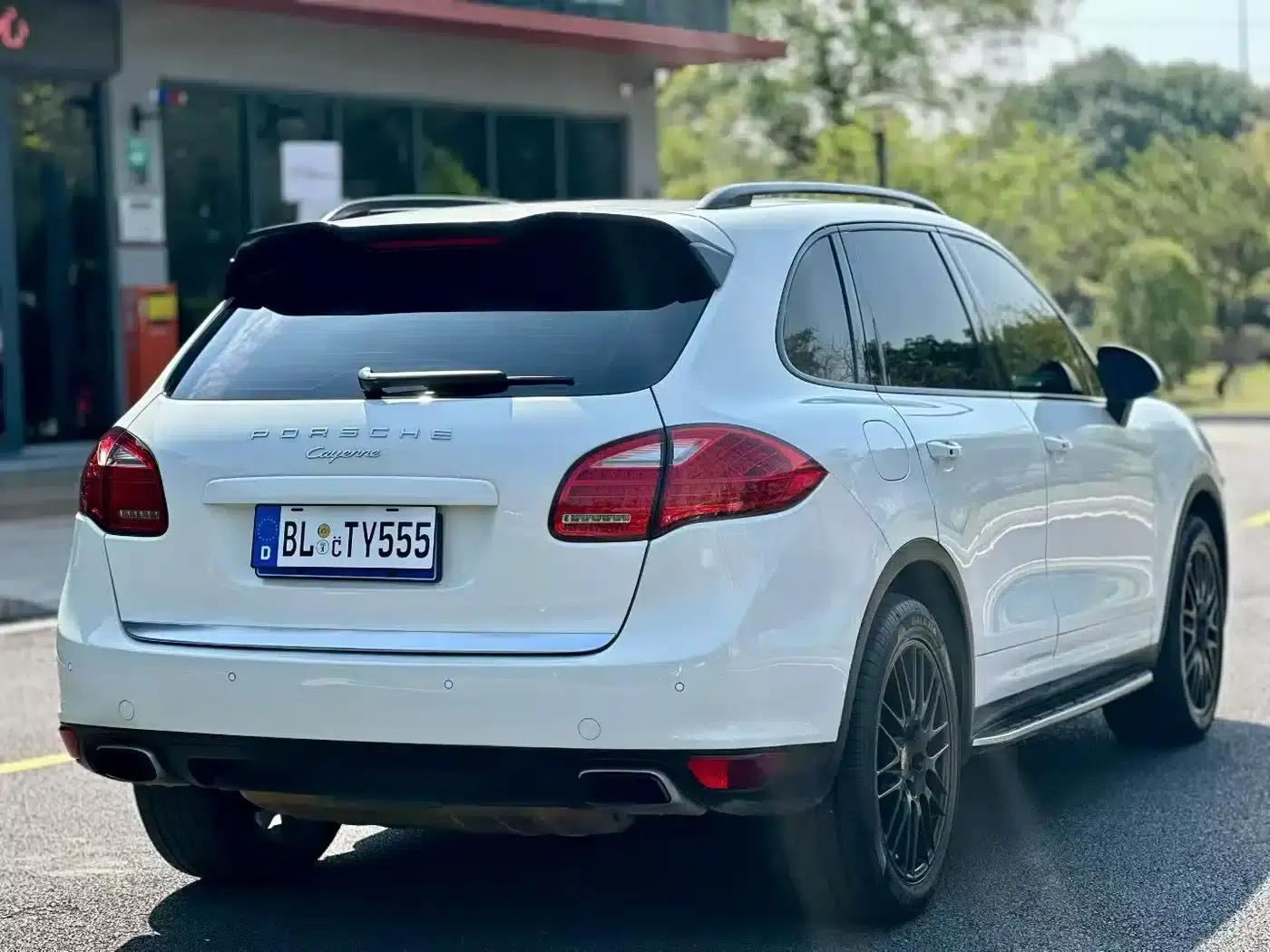 2012 Cayenne 3.0T US Spec — миниатюра 4