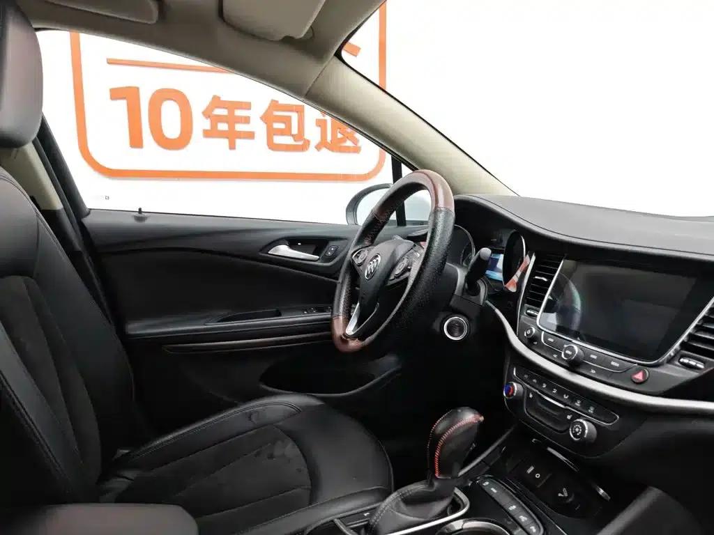 Buick Verano 2015 Sedan 20T Dual-Clutch Elite — миниатюра 22