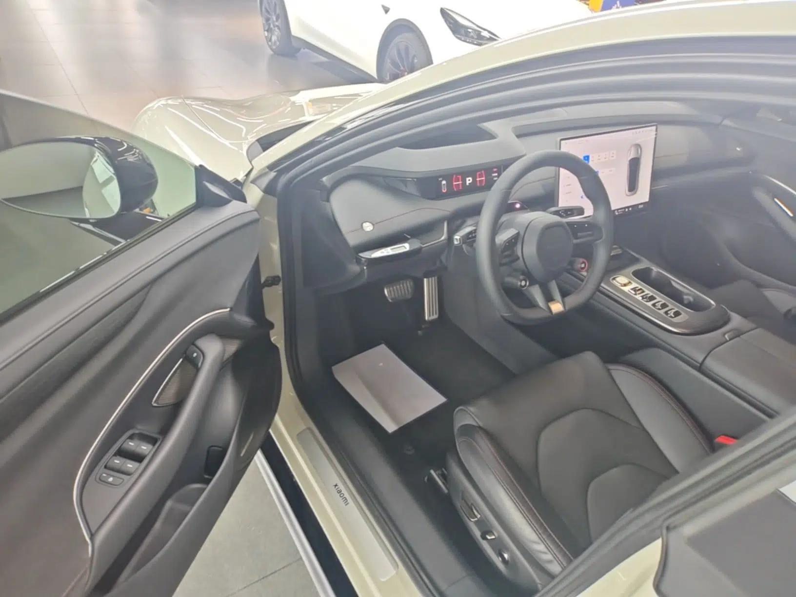 Xiaomi Auto SU7 2024 Four-Wheel-Drive Max Founder's Edition — миниатюра 18