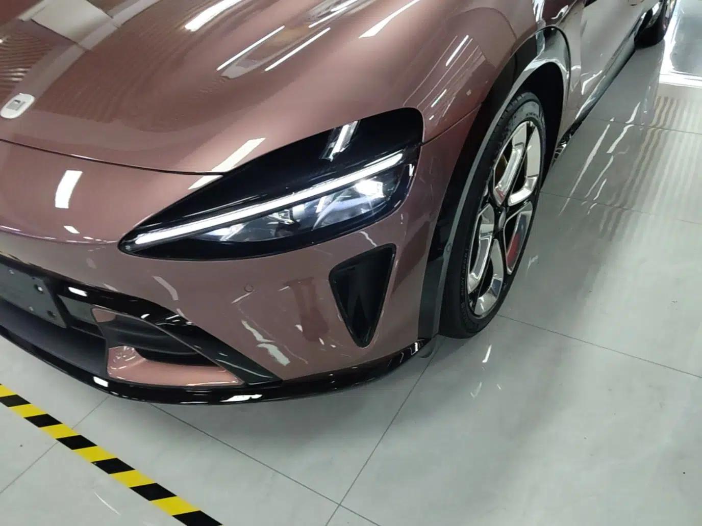 Xiaomi Auto YU7 2025 Ultra-Long Range High-Performance All-Wheel-Drive Max Edition — миниатюра 8
