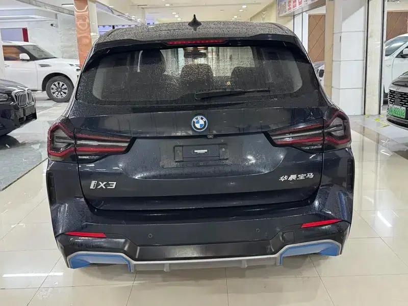 BMW iX3 2022 Leading Edition — миниатюра 4