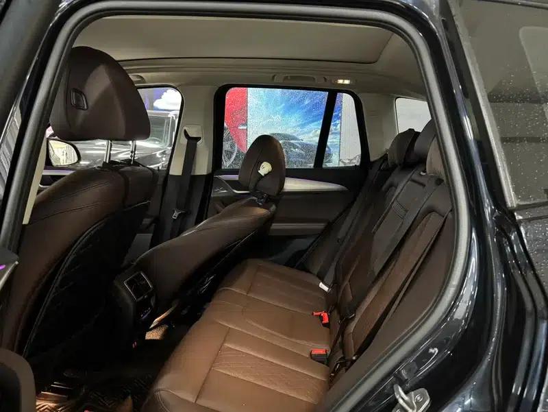 BMW iX3 2022 Leading Edition — миниатюра 9