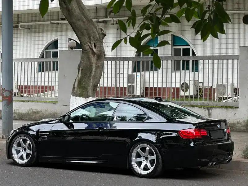 BMW M3 2009 4.0L Manual 4WD 4-Seater Parallel Import — миниатюра 3