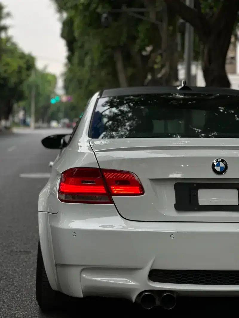 BMW M3 2009 4.0L Manual 4WD 4-Seater Parallel Import — миниатюра 13