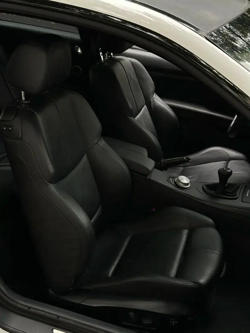 BMW M3 2009 4.0L Manual 4WD 4-Seater Parallel Import — миниатюра 19