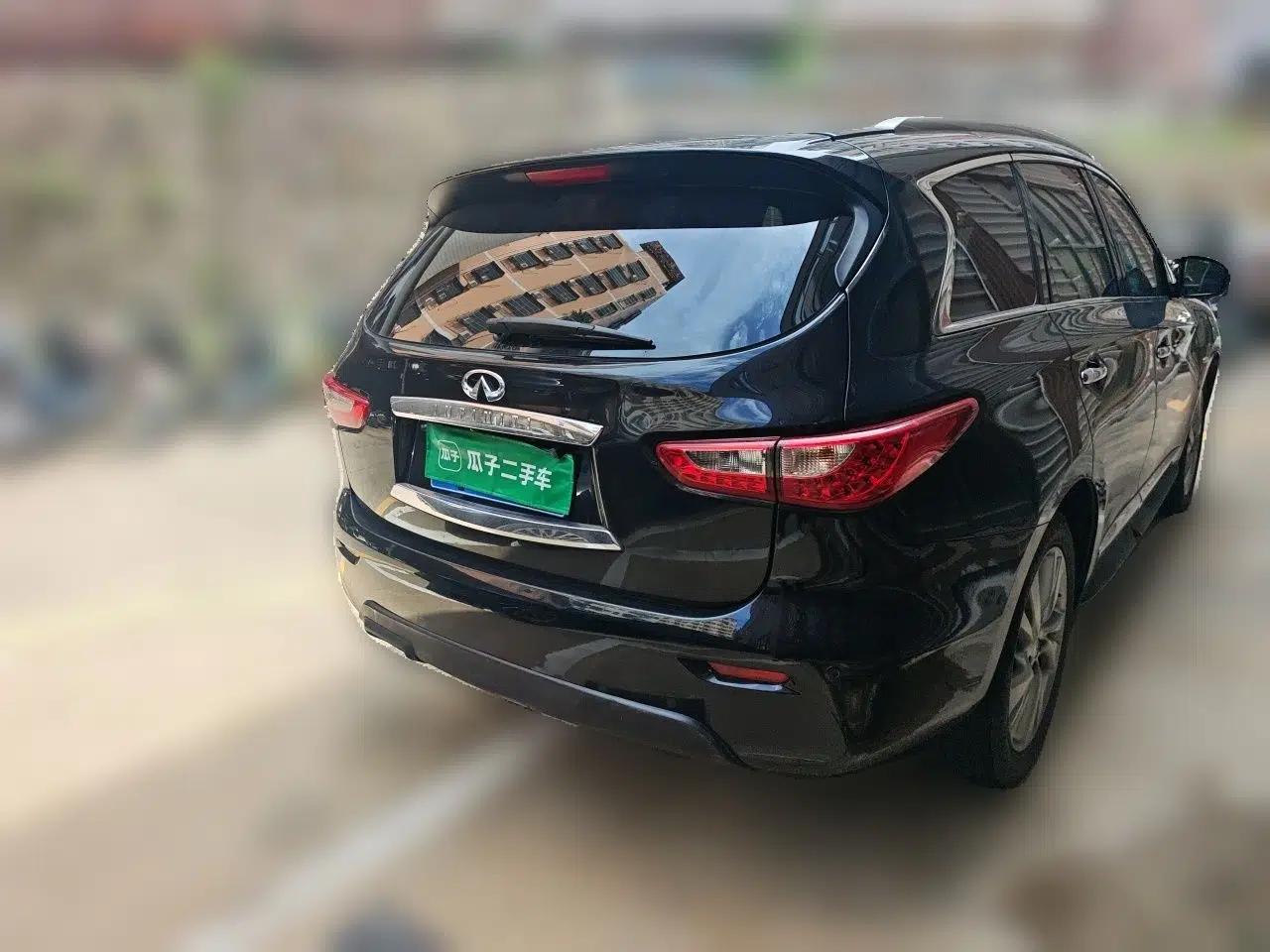 Infiniti JX 2013 JX35 Two-Wheel-Drive Excellence Edition — миниатюра 6