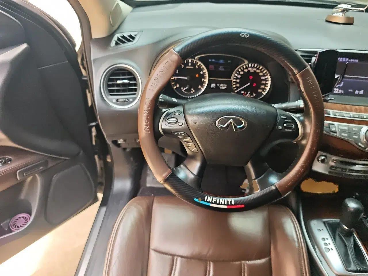 Infiniti JX 2013 JX35 Two-Wheel-Drive Excellence Edition — миниатюра 10