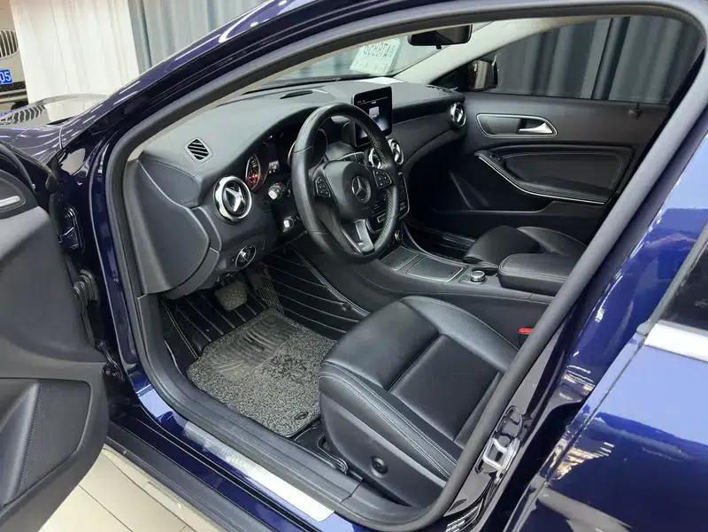 2018 Mercedes-Benz GLA 200 Dynamic — миниатюра 12