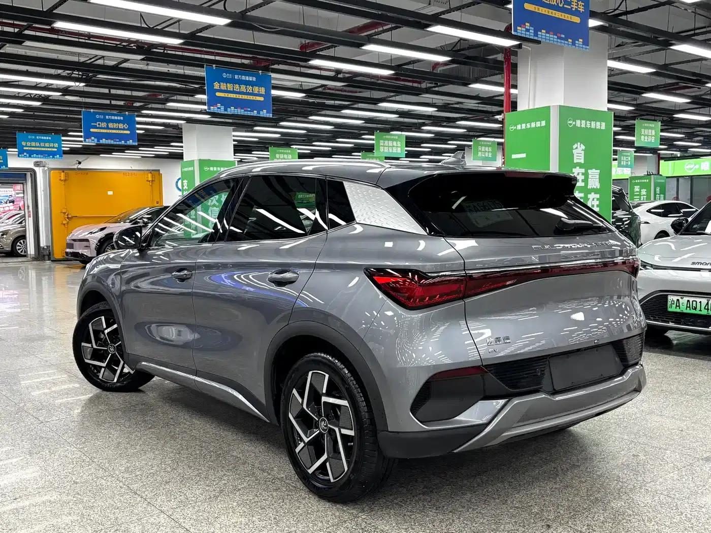 Yuan PLUS 2024 Glory Edition 510KM Superior Model — миниатюра 4