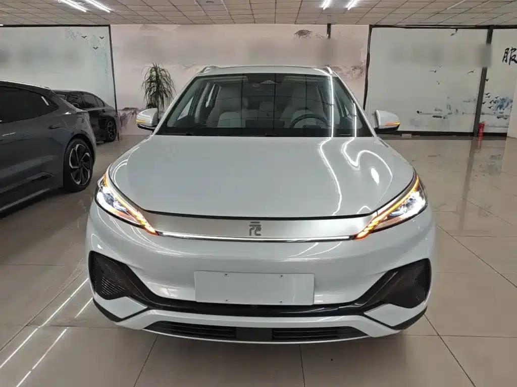 Yuan PLUS 2024 Glory Edition 510KM Superior Model — миниатюра 3