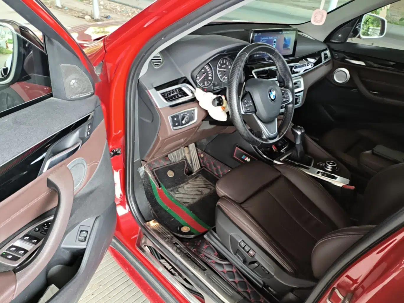 BMW X1 2016 sDrive20Li Luxury Model — миниатюра 18