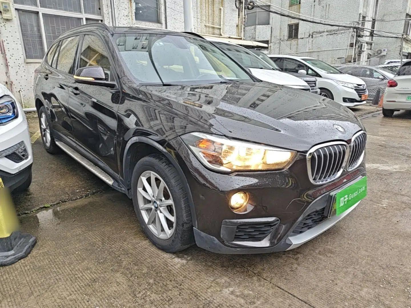 BMW X1 2016 sDrive18Li Fashion Model — миниатюра 12