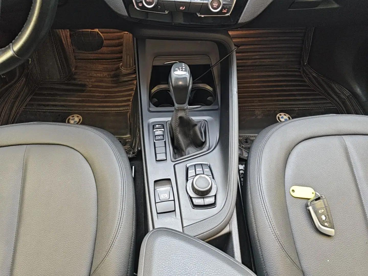 BMW X1 2016 sDrive18Li Fashion Model — миниатюра 21