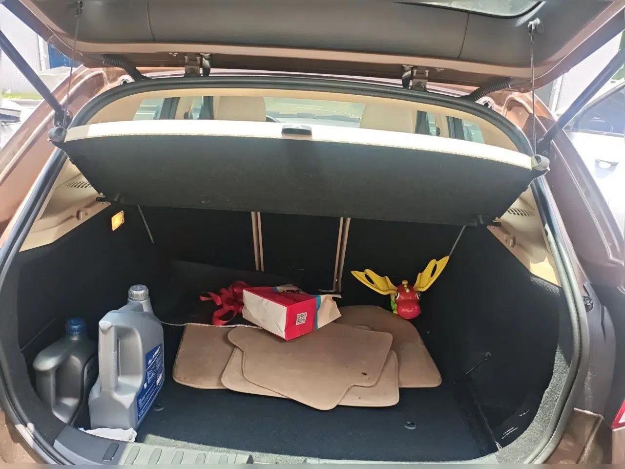 BMW X1 2010 sDrive18i Luxury Model — миниатюра 19