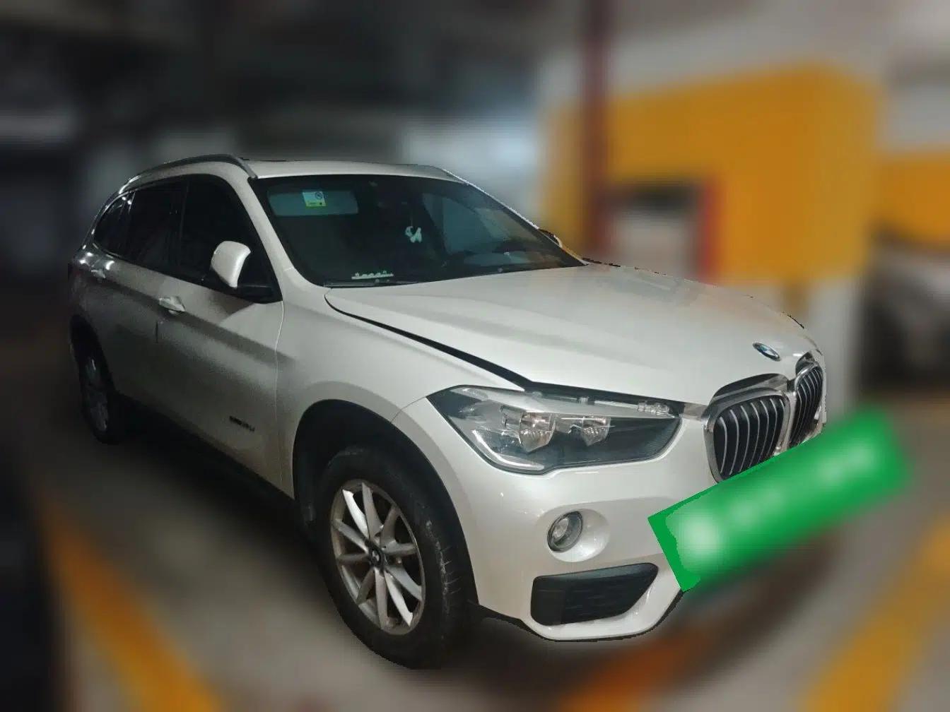 BMW X1 2018 sDrive18Li Fashion Model — миниатюра 3