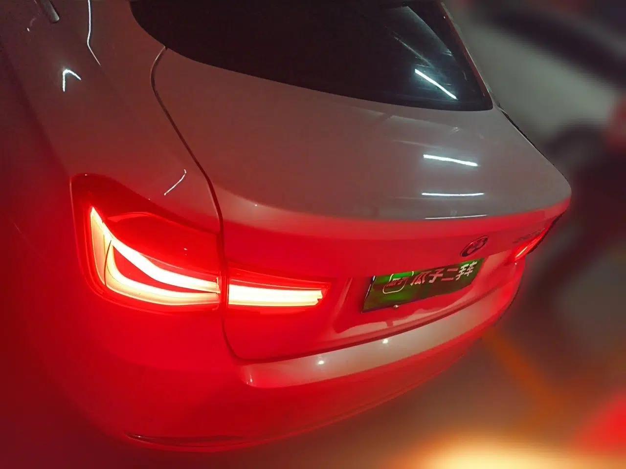 BMW 3 Series 2017 320Li Fashion Model — миниатюра 5