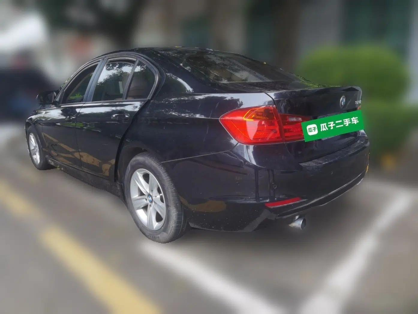 BMW 3 Series 2013 320i Sport Edition — миниатюра 4
