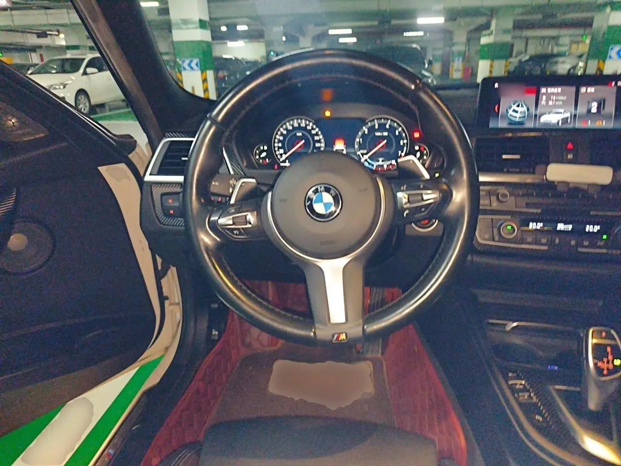BMW 3 Series 2019 320i M Sport Night Edition — миниатюра 10
