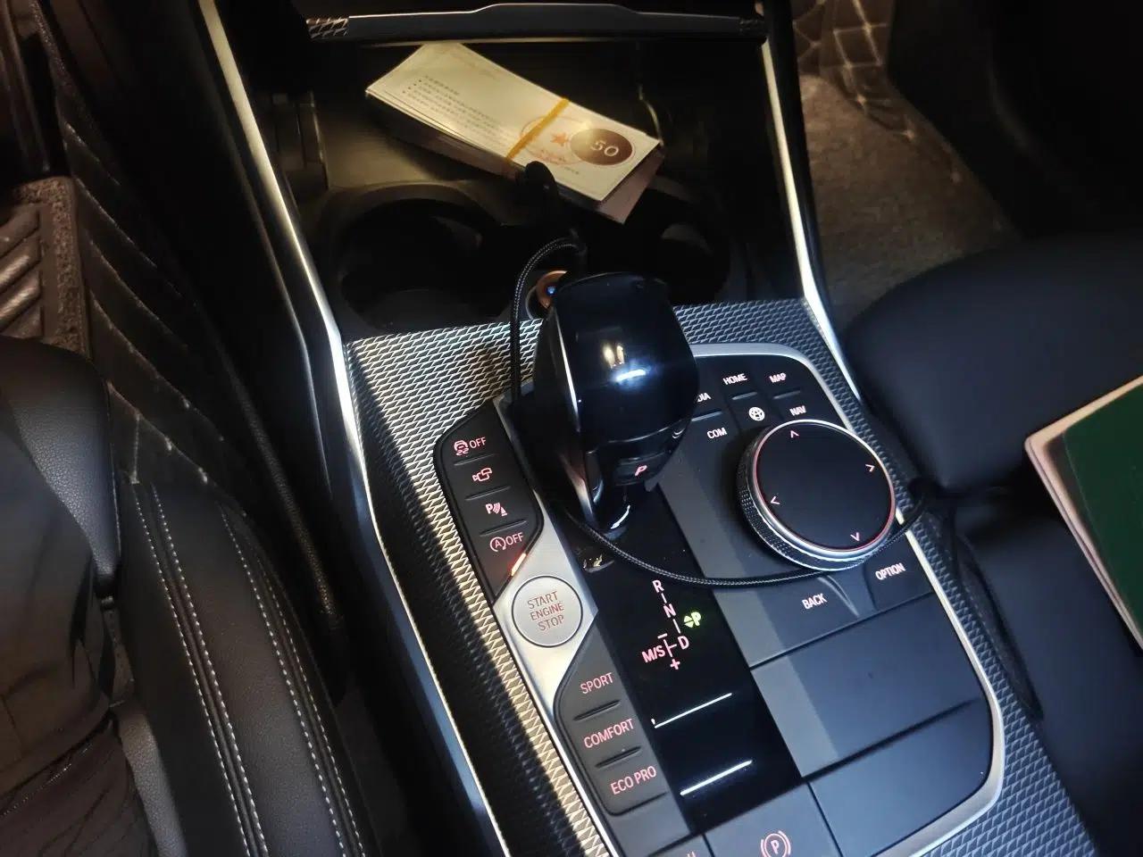 BMW 3 Series 2021 325i M Sport Night Edition package — миниатюра 14