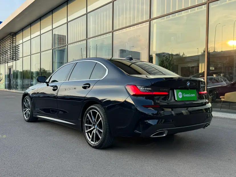 BMW 3 Series 2021 320Li M Sport Package — миниатюра 20