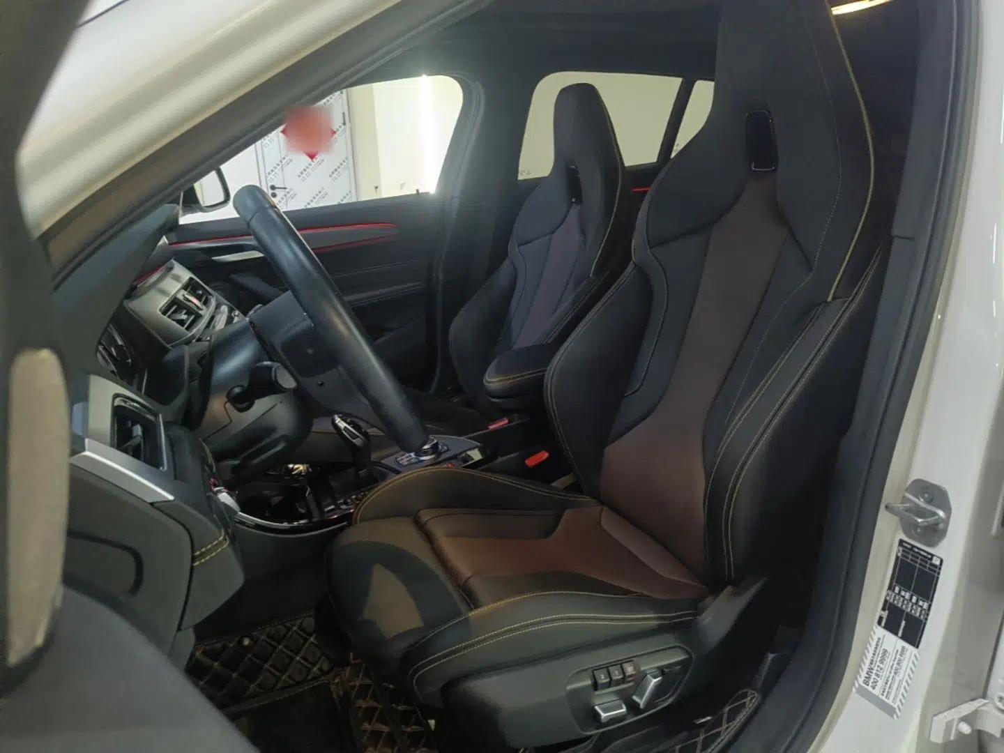 BMW X2 2023 sDrive 25i Shining Edition — миниатюра 17