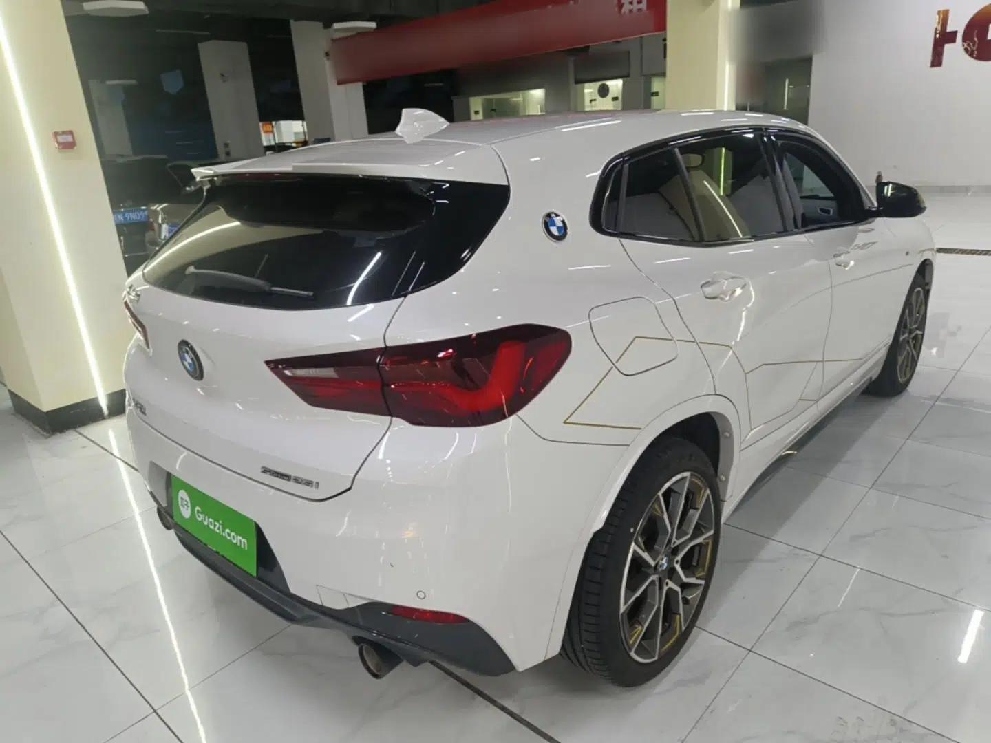 BMW X2 2023 sDrive 25i Shining Edition — миниатюра 6