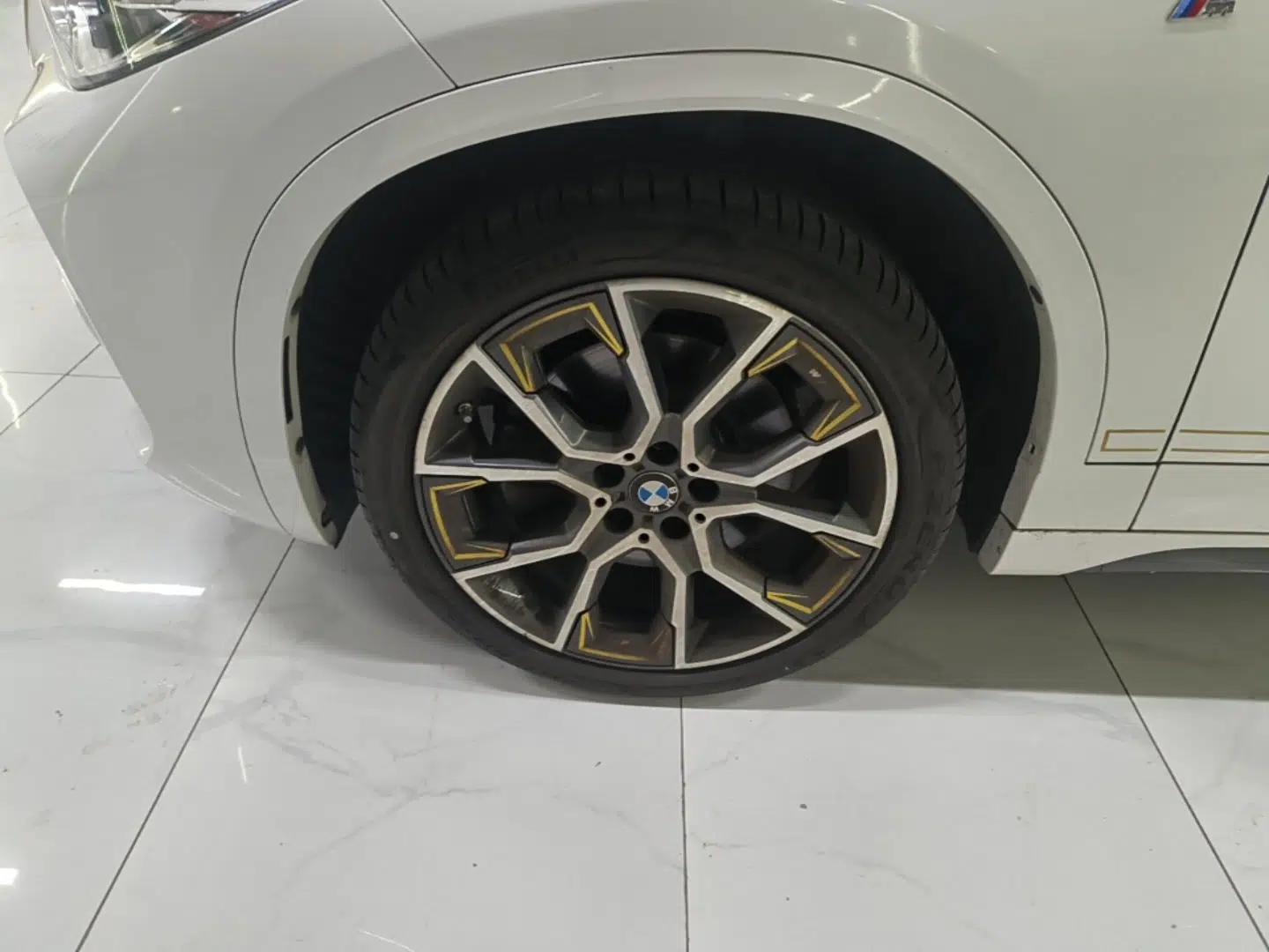 BMW X2 2023 sDrive 25i Shining Edition — миниатюра 10
