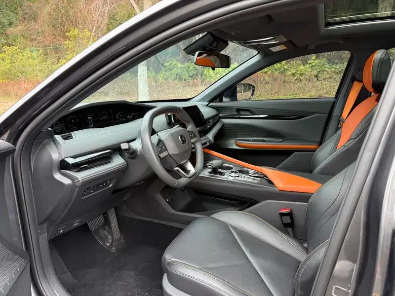 Changan UNI-V 2022 1.5T Premium Edition — миниатюра 11