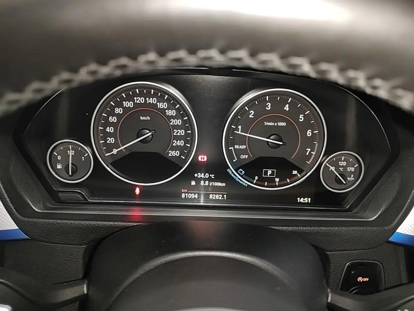 BMW 3 Series GT 2018 320i M Sport Edition — миниатюра 14