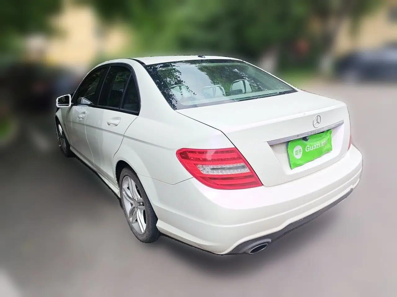 Mercedes-Benz C-Class 2013 C 180 Classic Grand Edition — миниатюра 4
