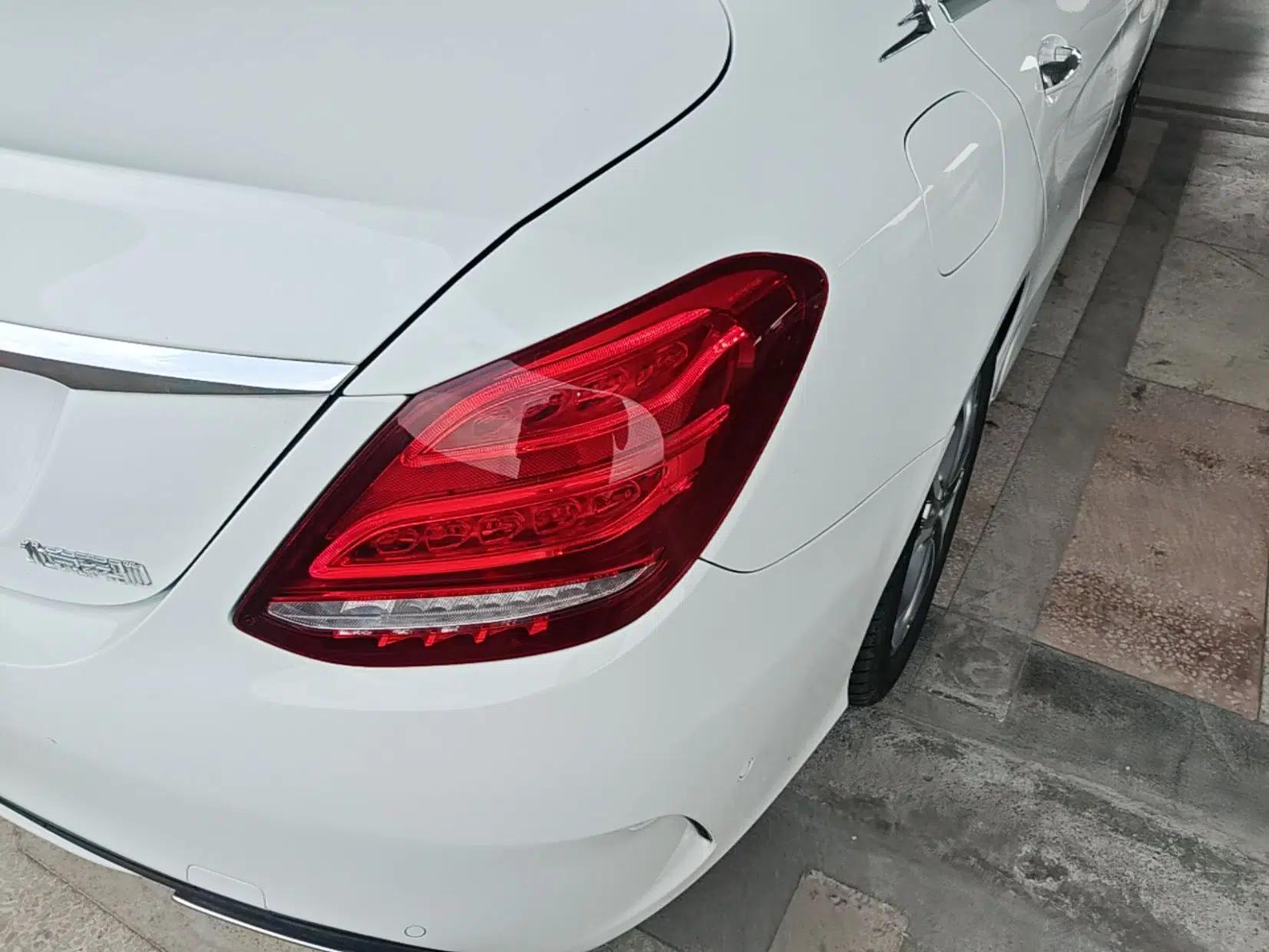 Mercedes-Benz C-Class 2017 Restyled C 180 L Fashion Edition Sport Version — миниатюра 9