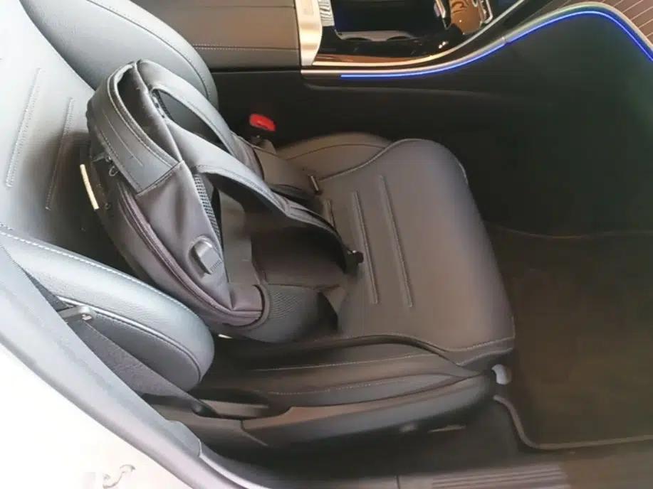 Mercedes-Benz C-Class 2025 C 260 L Obsidian Night Sport Edition — миниатюра 19