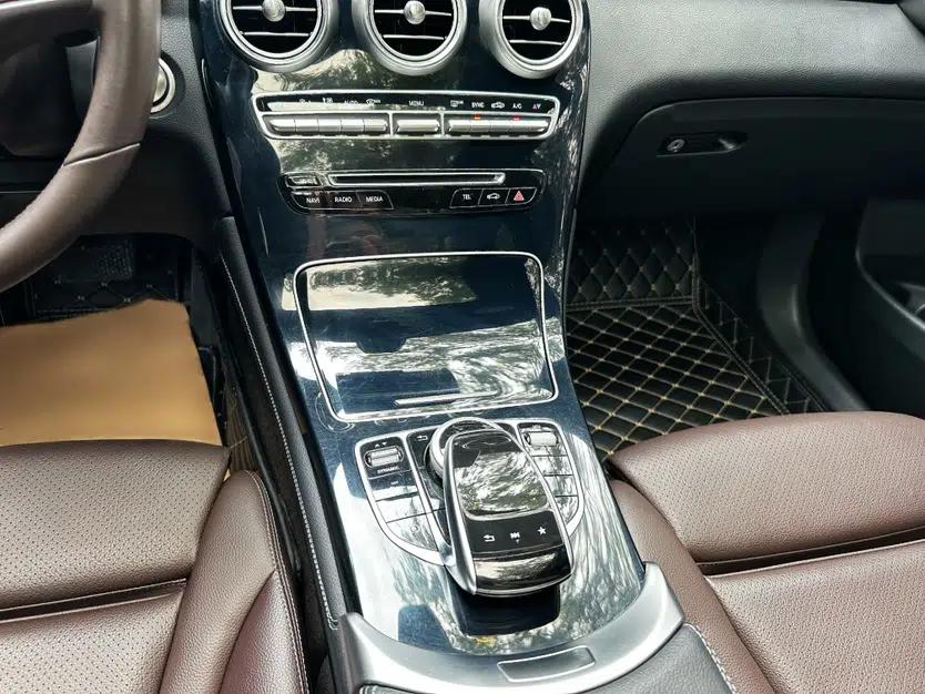 Mercedes-Benz GLC 2018 GLC 200 4MATIC — миниатюра 12
