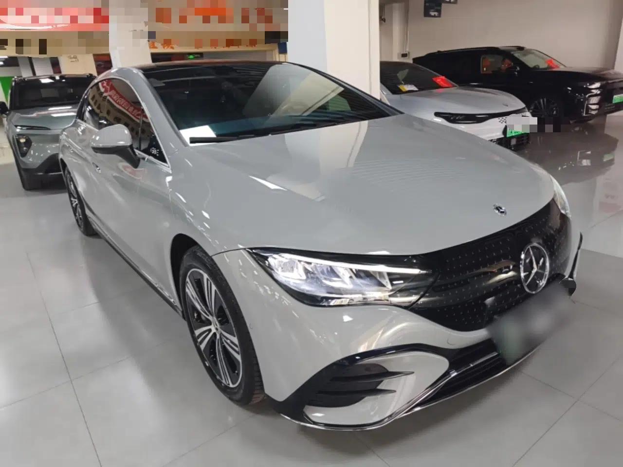 Mercedes-Benz EQE 2022 350 Luxury Edition — миниатюра 3