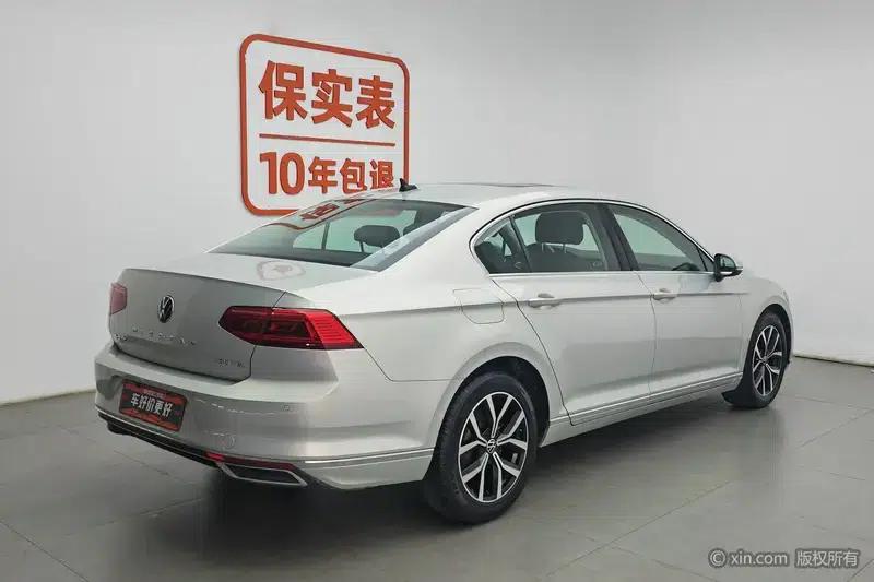 2020 Volkswagen Passat 330TSI DSG Leading Edition — миниатюра 4