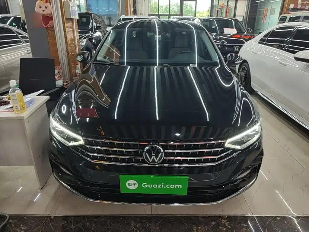 Volkswagen Magotan 2023 2 Millionth Unit Commemorative Edition 330TSI DSG Luxury — миниатюра 3
