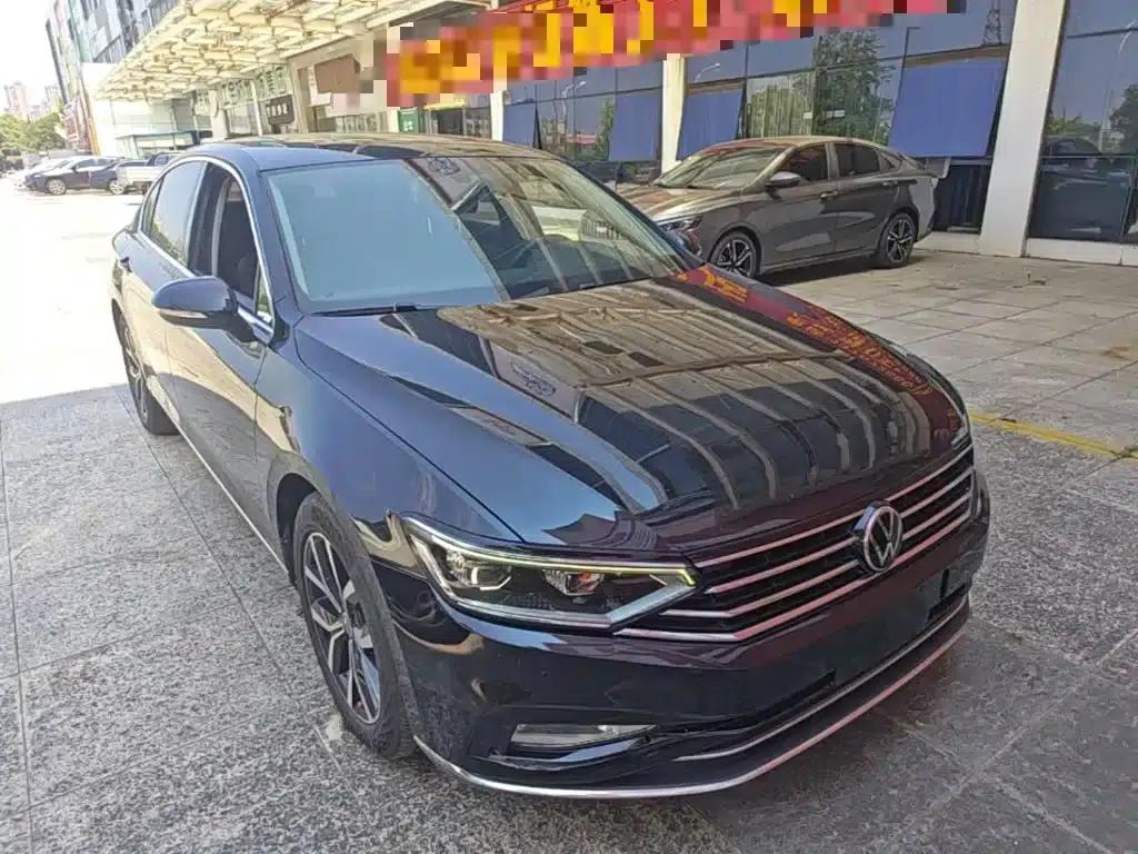 2020 Volkswagen Passat 330TSI DSG Leading Edition — миниатюра 4