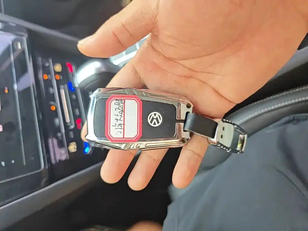 2020 Volkswagen Passat 330TSI DSG Leading Edition — миниатюра 9